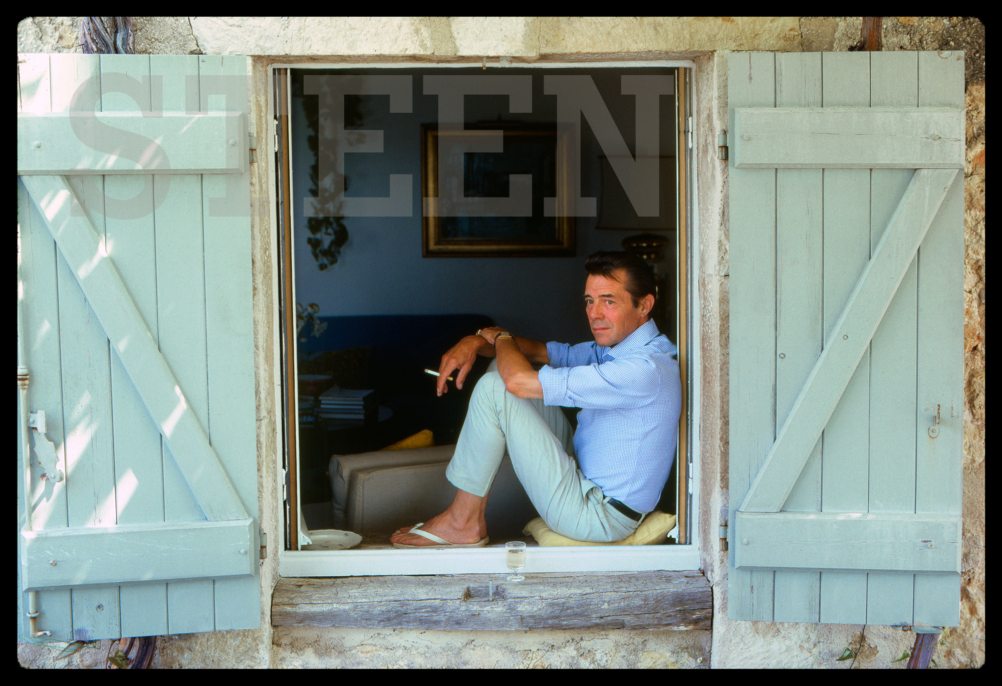 an exclusive photograph of the english actor dirk bogarde by photographer david steen